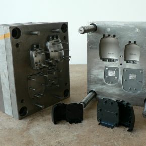 استيراد اسطمبات بلاستيك